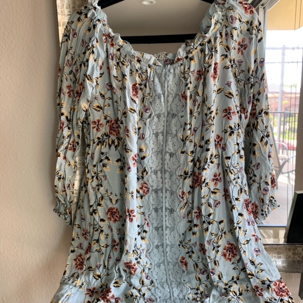 Off the shoulder flowy boho dress